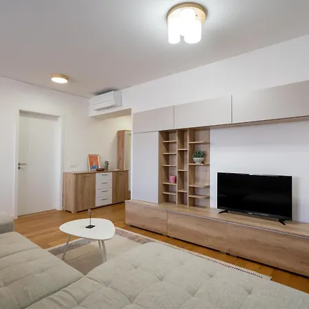 Aviatiei Sky Horizon *