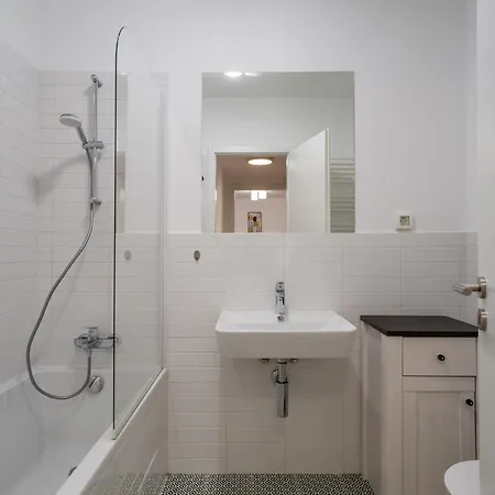 Aviatiei Sky Horizon Apartment *