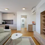 Aviatiei Sky Horizon Apartment Bukarest